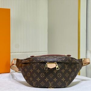 😻Louis Vuitton 🍈Bumbag Brown Monogram Canvas Messenger Bag